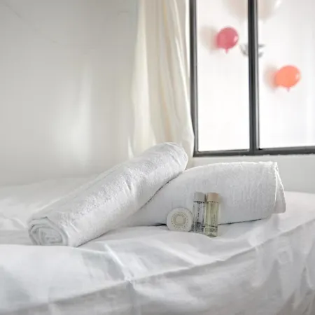 Loft Des Combes - Welkeys Apartment *